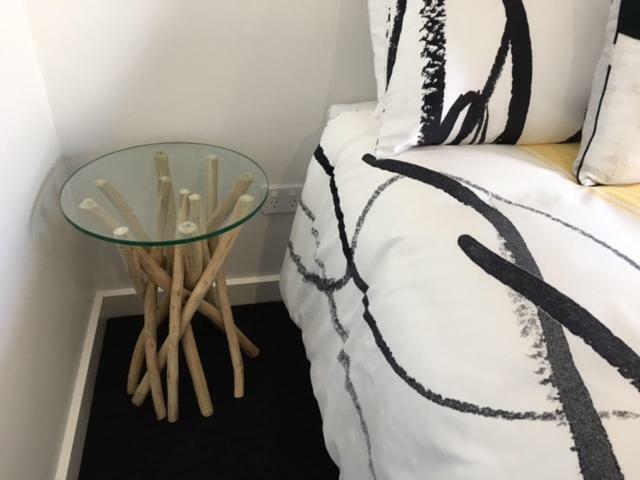 Port Lincoln Shark Apartment 3 Eksteriør billede